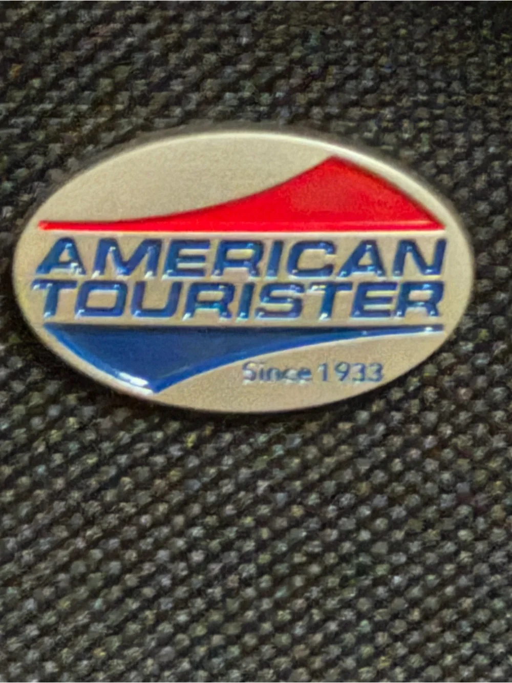American Tourister durable black